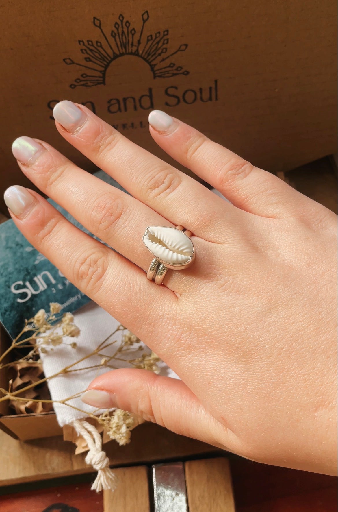 Coastal Cowrie Ring - Size 8